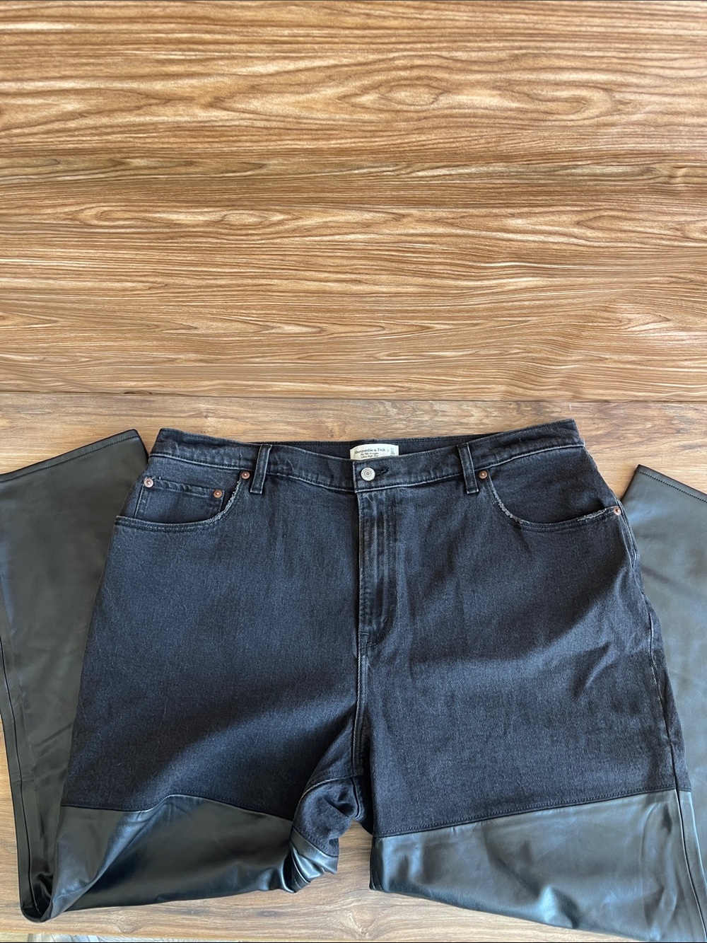 new without tags Abercrombie & Fitch Black Denim Jeans with Faux Leather Panels